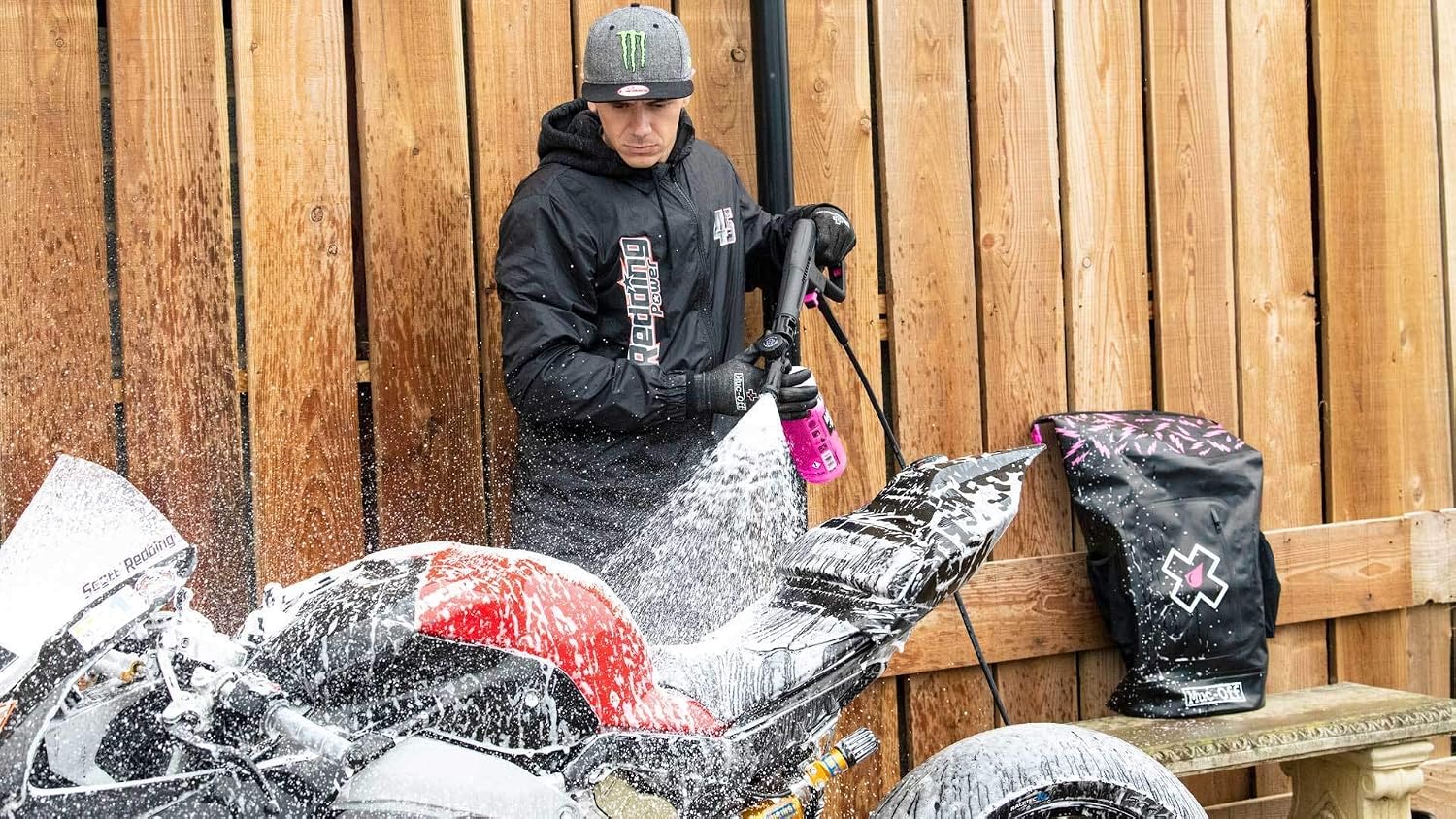 Powerful Pink Pressure Washer - Perfect for Bikes, Cars, and Patios!